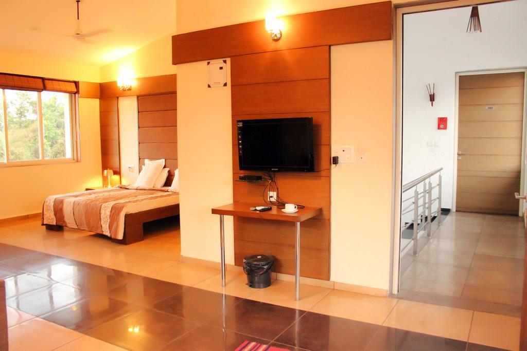 Wonderland Resort Silvassa Værelse billede
